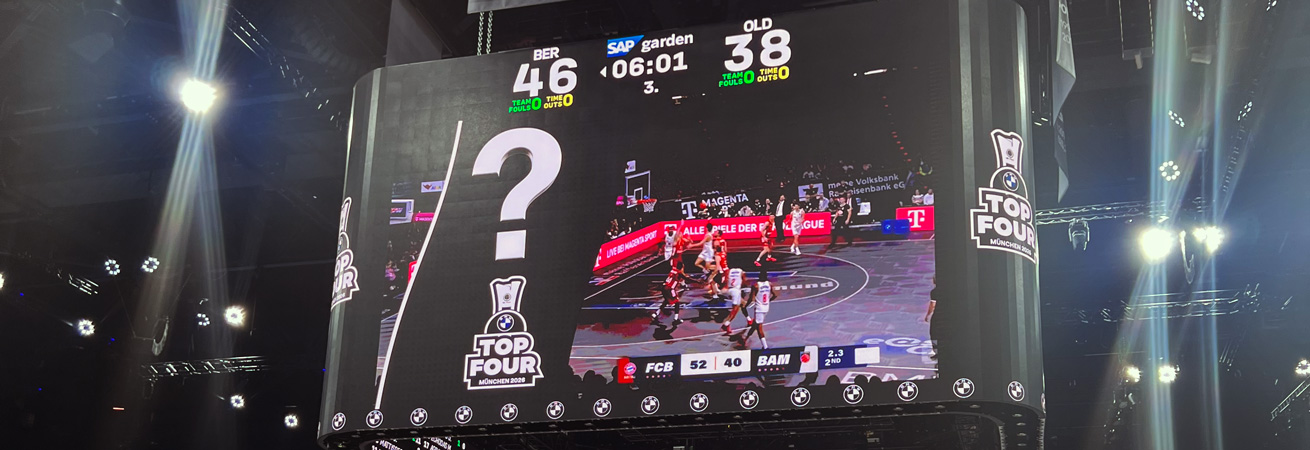 Kauri Spirit - Live-Quiz im SAP Garden: Tausende Fans spielen beim BMW TOP FOUR mit