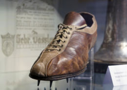 Kauri Spirit - Digitale Tour – 100 Jahre Gebrüder Dassler Sportschuhe